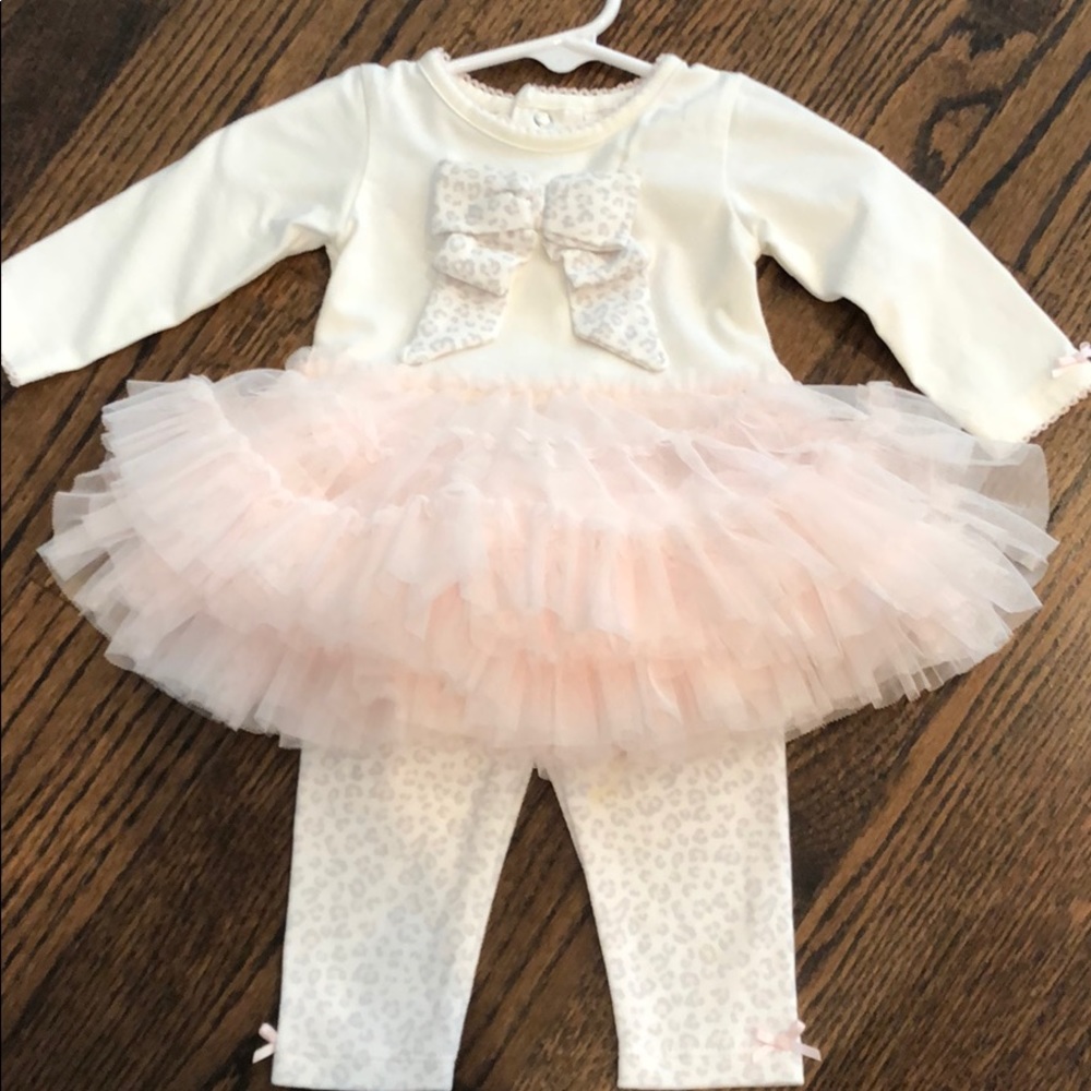 Bloomingdales Baby pink leopard tutu outfit